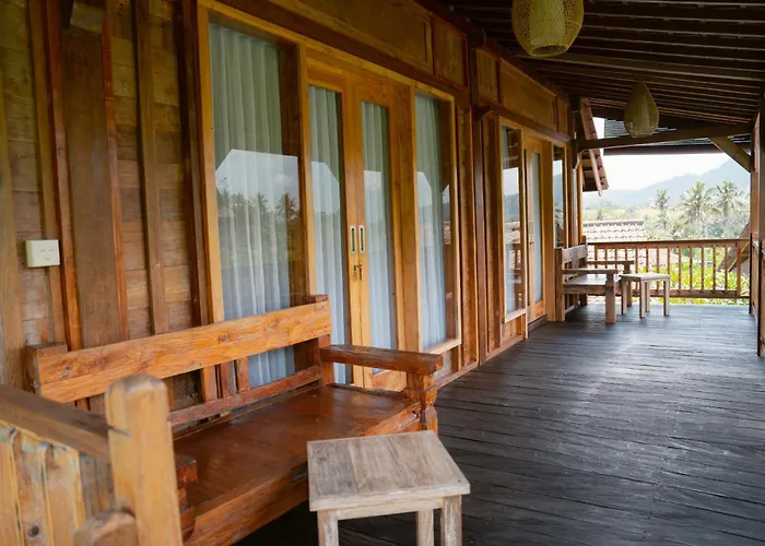 Kubu Sakian And Restaurant Orman Evi *