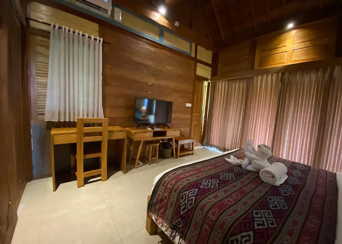 Kubu Sakian And Restaurant Orman Evi